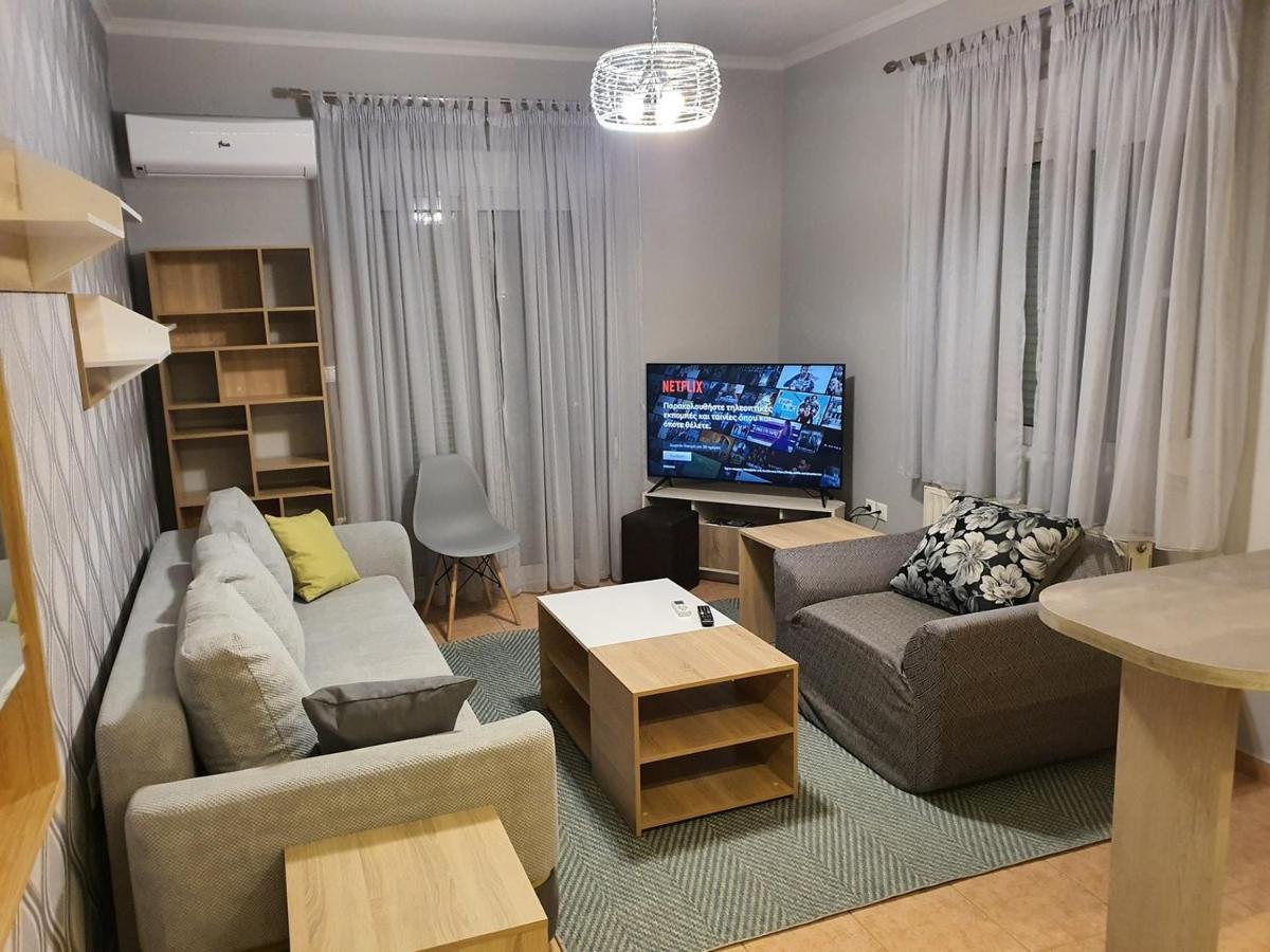 Theos Apartment Alexandroupoli Esterno foto
