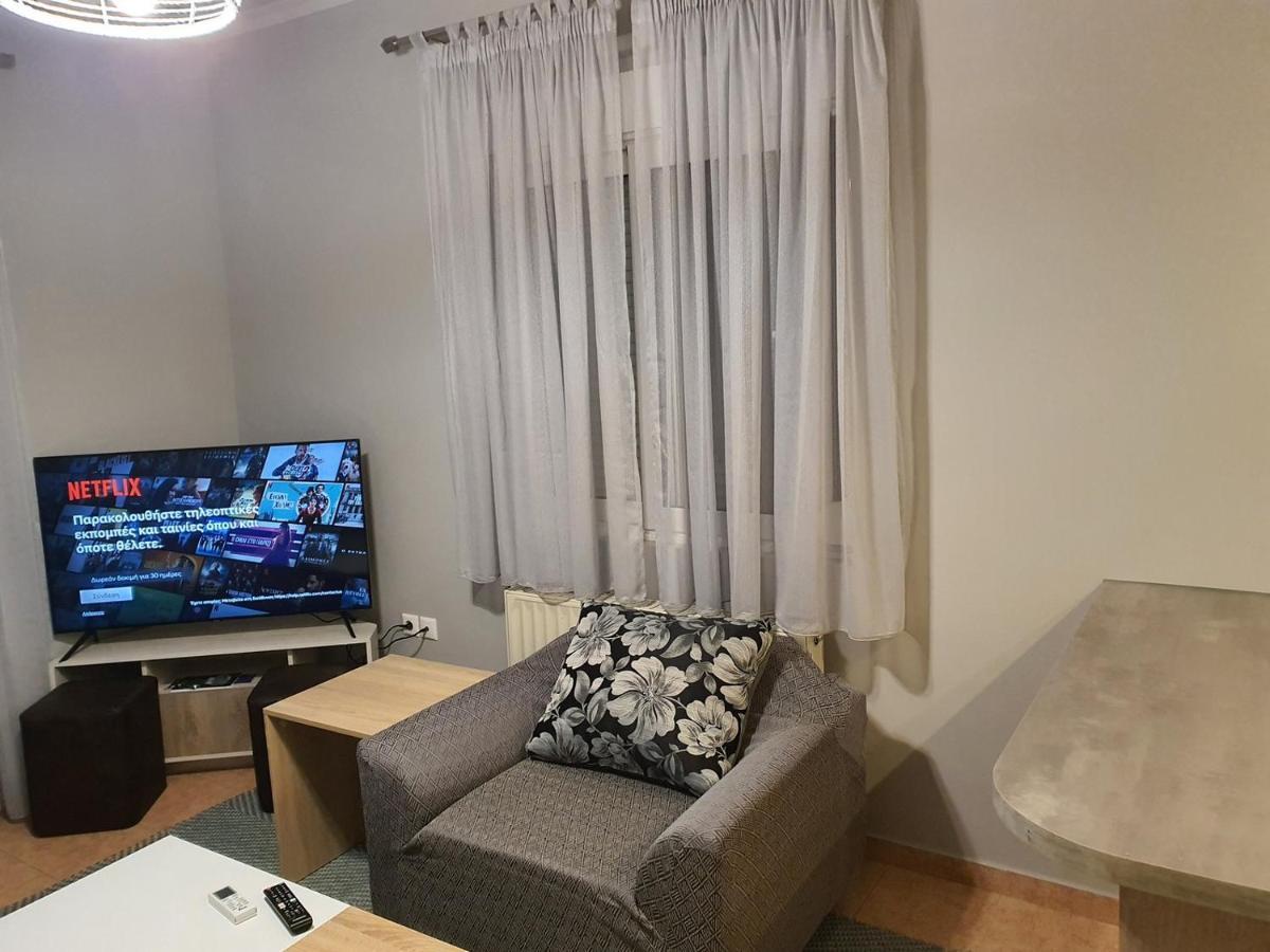 Theos Apartment Alexandroupoli Esterno foto