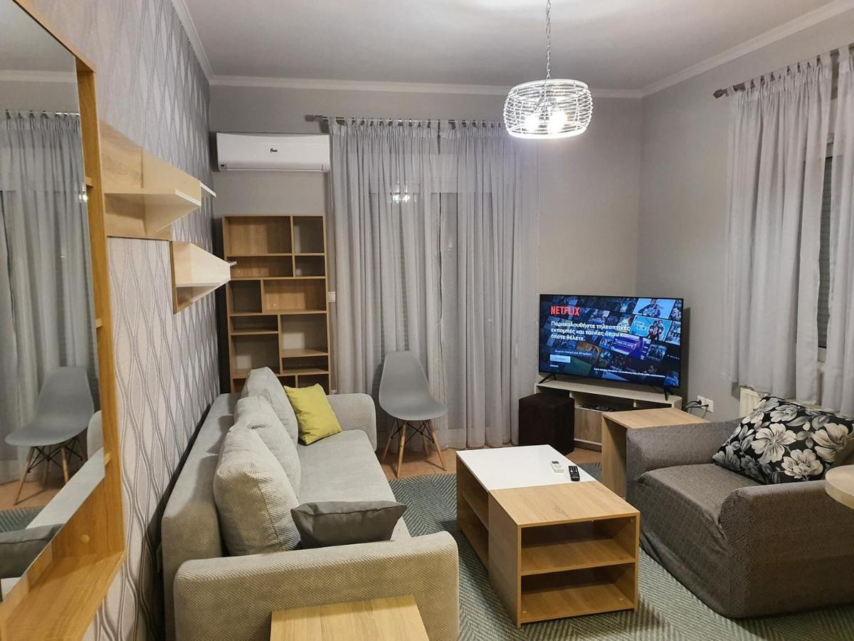 Theos Apartment Alexandroupoli Esterno foto