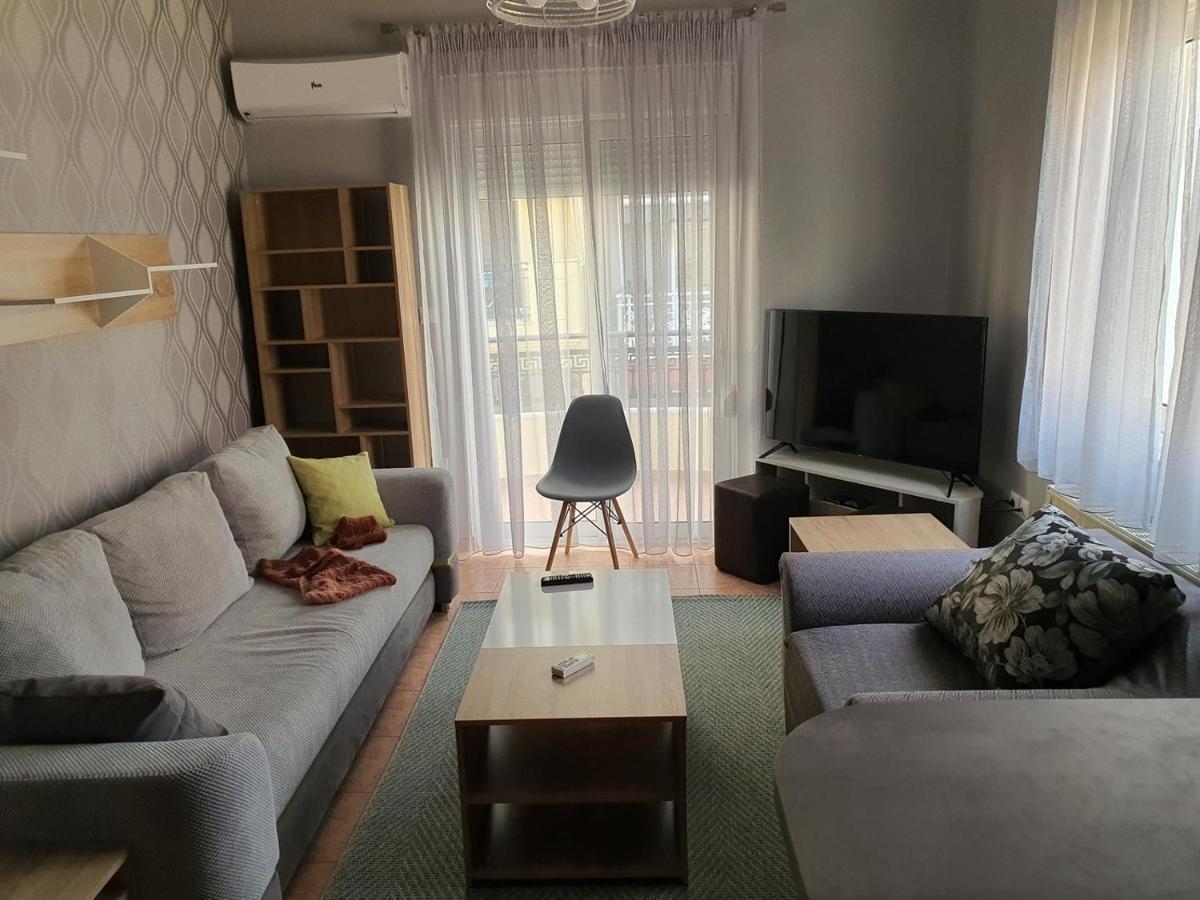 Theos Apartment Alexandroupoli Esterno foto