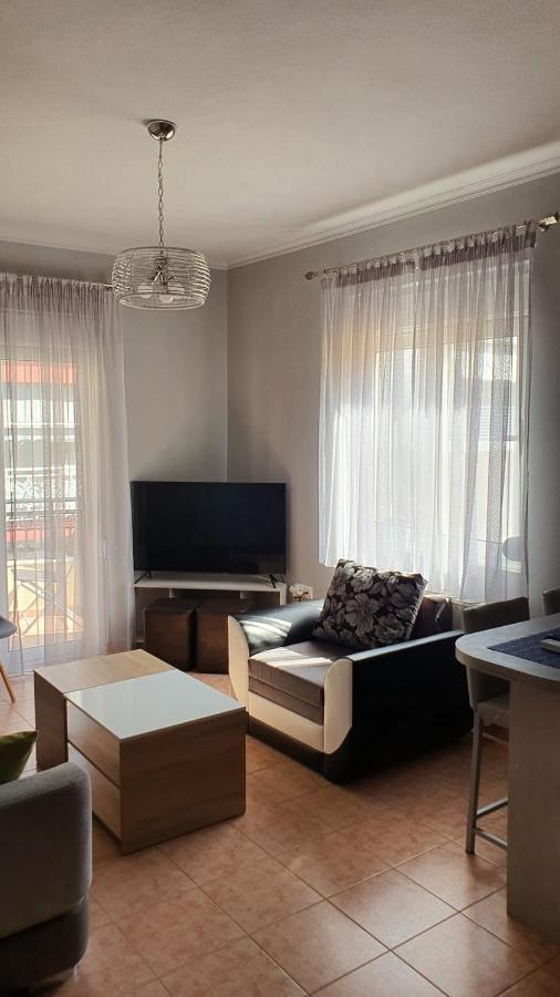 Theos Apartment Alexandroupoli Esterno foto