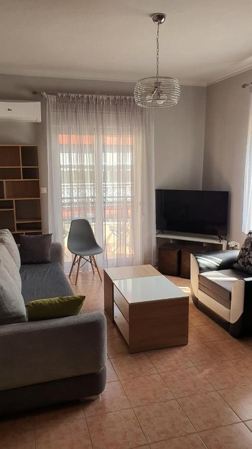 Theos Apartment Alexandroupoli Esterno foto